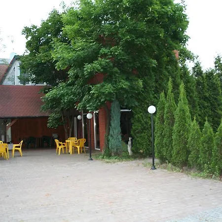 Tenishouse Отель