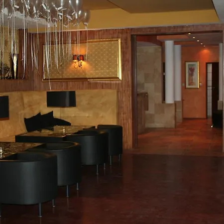 Tenishouse Марки