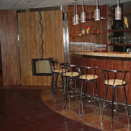 特尼斯楼酒店 酒店