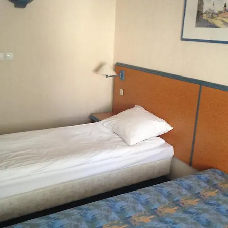 Tenishouse 3* Marki (Wolomin)